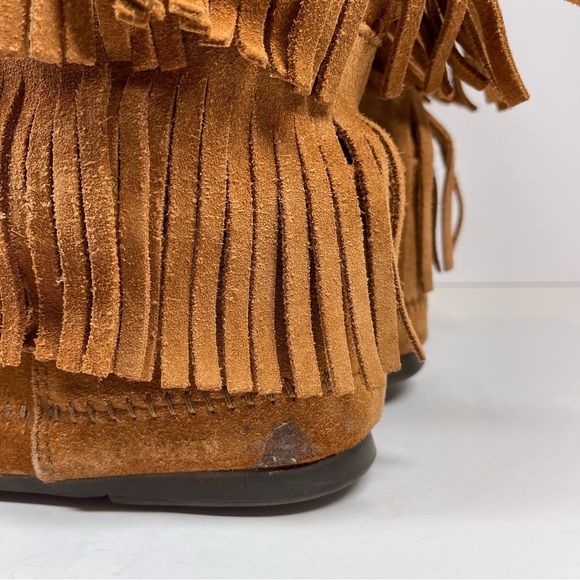 Minnetonka Brown 3-Layer Fringe Boots Size 10M - Picture 5 of 14